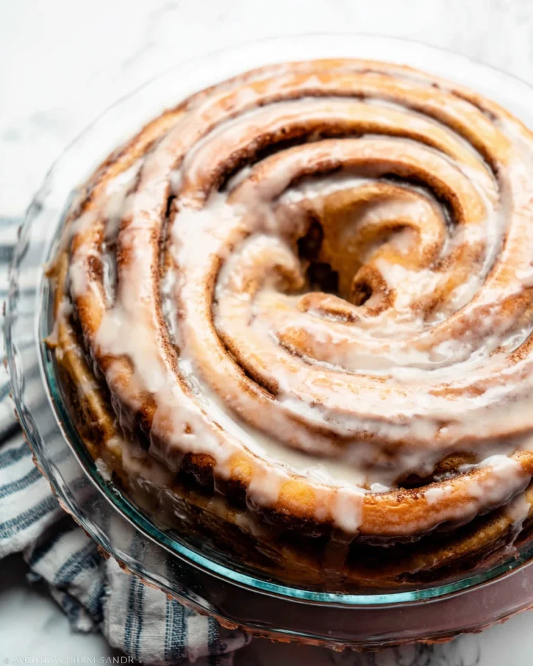 Giant Cinnamon Roll Cake 0 2025 09 18