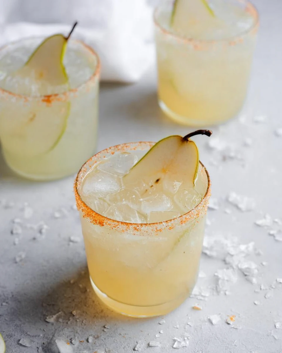 Pear Vanilla Gin Fizz