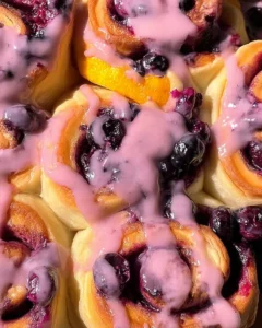 Lemon-Blueberry-Sweet-Rolls-Recipe