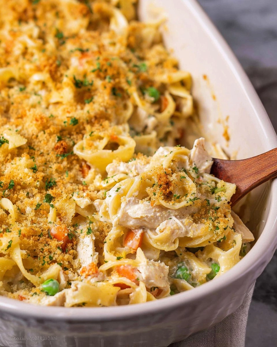 Home 4 Chicken-Noodle-Casserole-Recipe